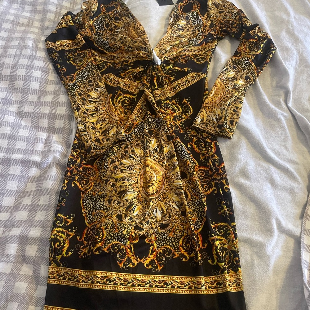 Elegant Black and Gold Women's Dress